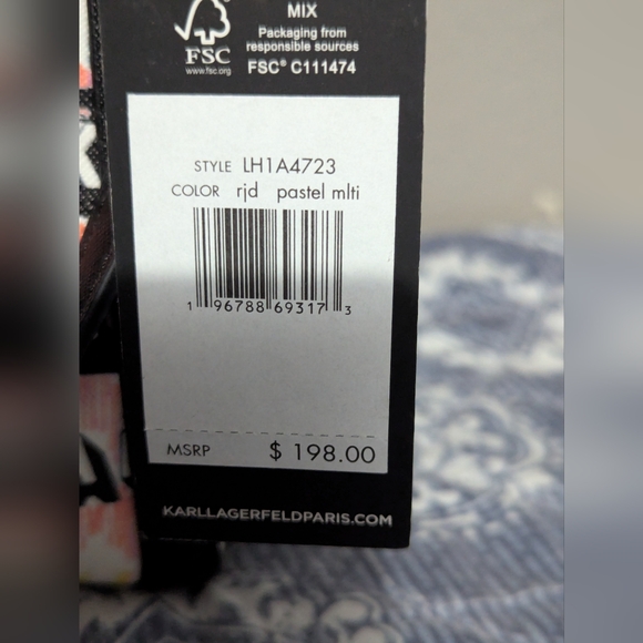 NEW KARL LAGERFELD PARIS IRIS TOTE NEW WITH TAGS New With Tags ower price - Picture 3 of 16